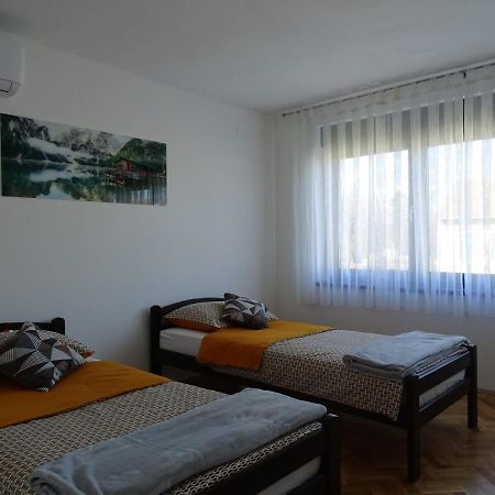 Apartman Dabrovic Novska Exteriör bild