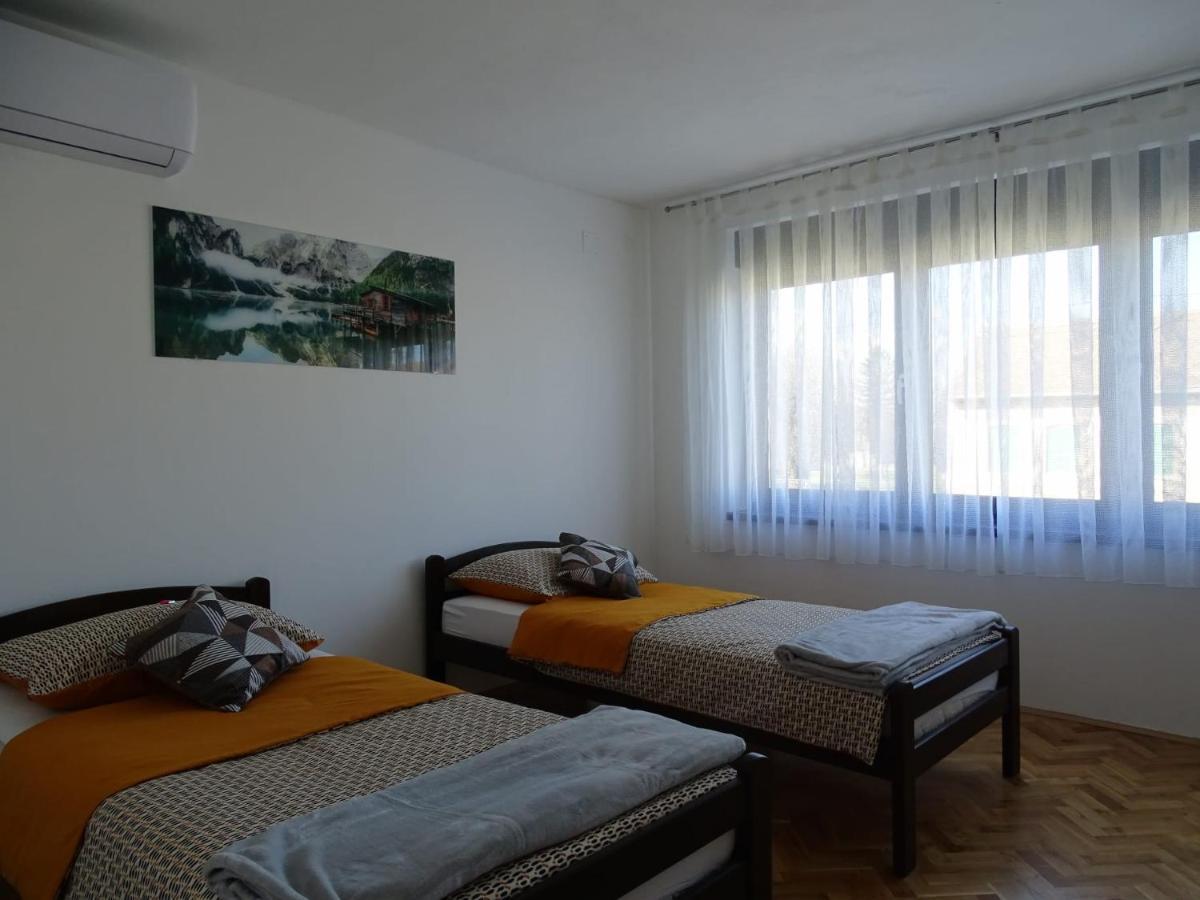 Apartman Dabrovic Novska Exteriör bild