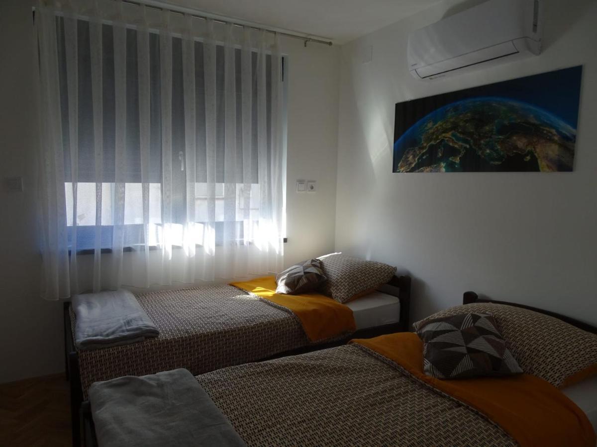 Apartman Dabrovic Novska Exteriör bild